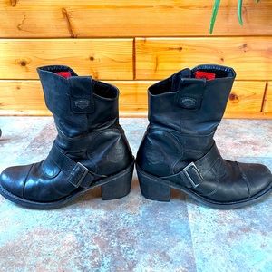 Motorcycle Boots Women sz9
